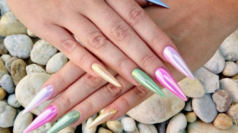 Moncsy Nails műköröm munka